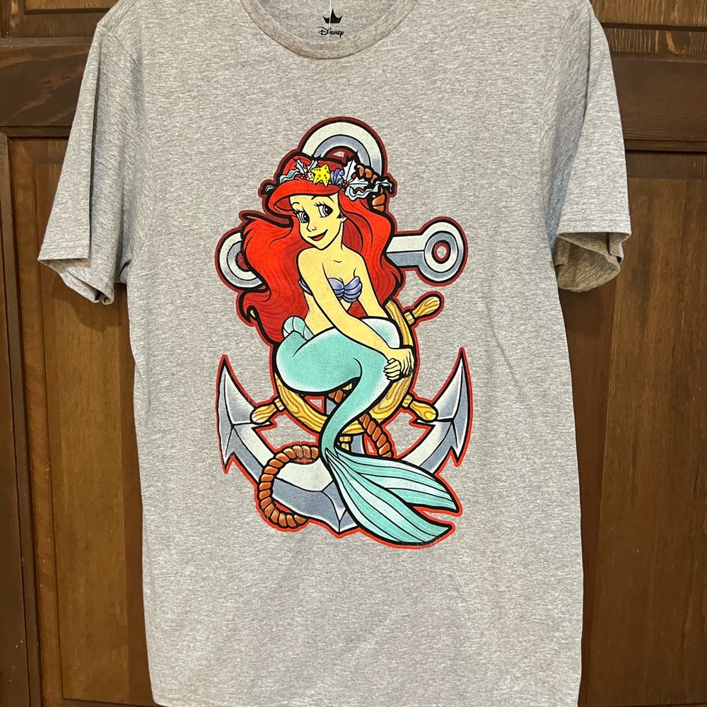 Disney Ariel Anchor Graphic Tee - Gray and Red new medium Womens
